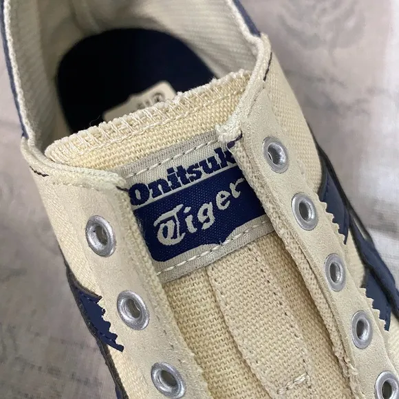Onitsuka Tiger Mexico 66 Slip On Fabric Flat Sneakers Natural/Navy