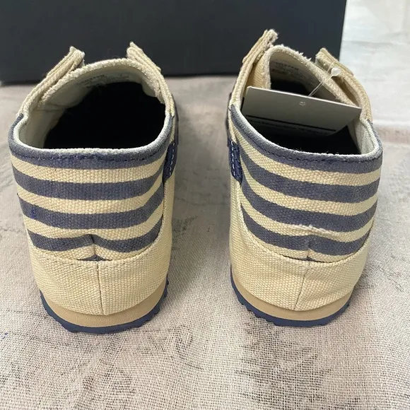Onitsuka Tiger Mexico 66 Slip On Fabric Flat Sneakers Natural/Navy