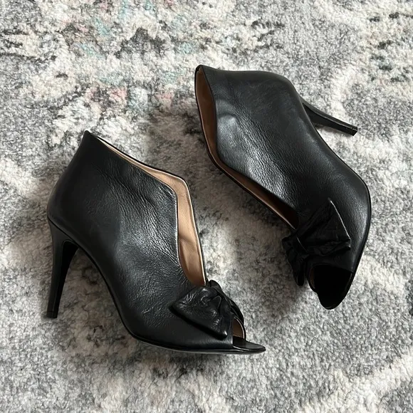 Pablo Gerald Darel Open Toe Bow heels