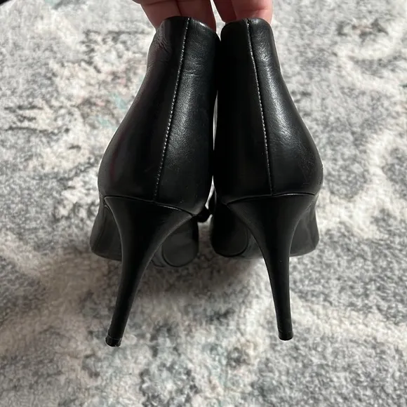 Pablo Gerald Darel Open Toe Bow heels