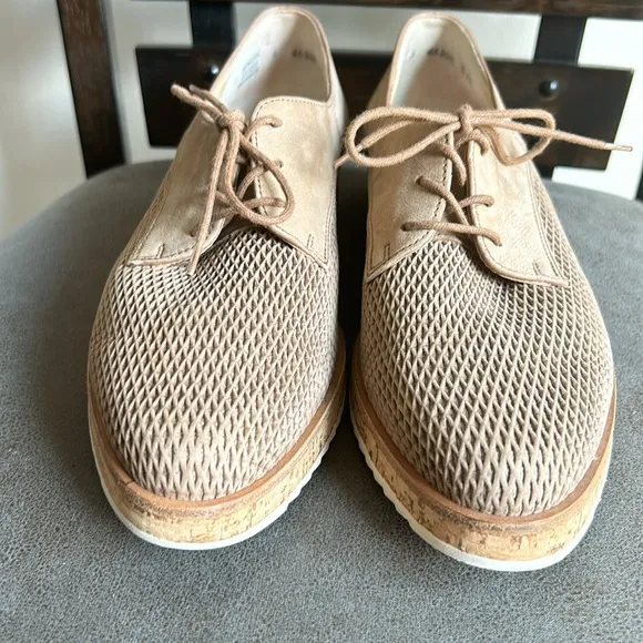 Paul Green Madrid Oxfords Size 8.5
