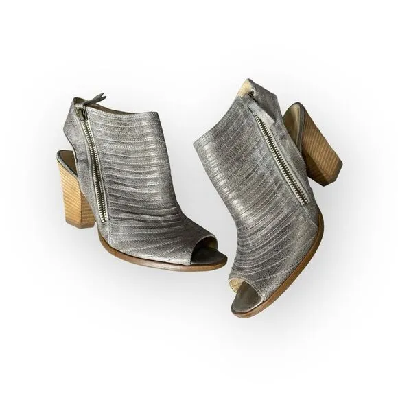 Paul Green Silver Peep Toe Leather Heels - (5.5) 8 US