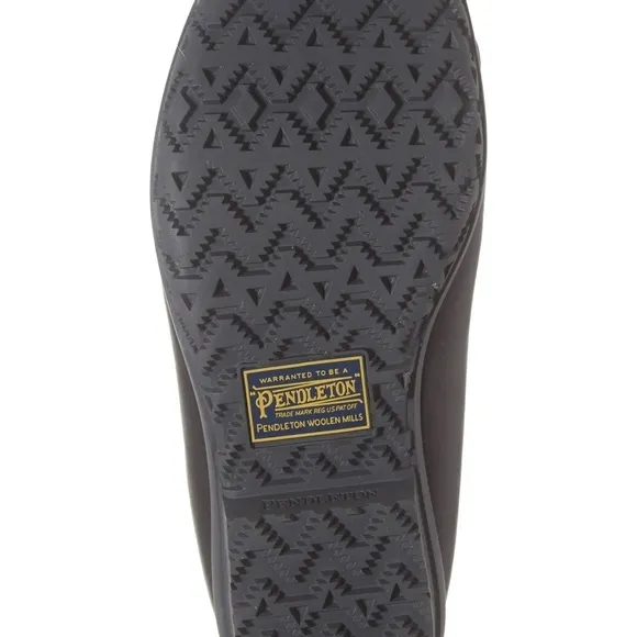 Pendleton Olympic National Park Duck Boot - NWT‎