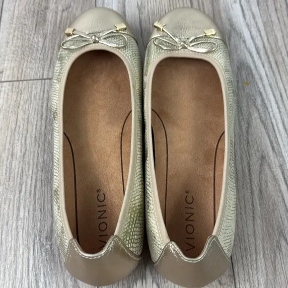 Perfect Vionic Minna Orthopedic Ballet Flat Shoes Comfort Supportive Gold 10