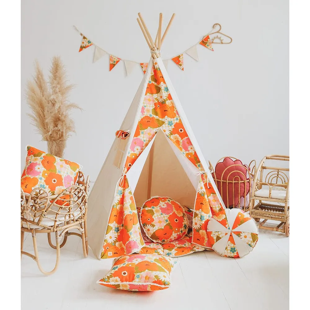Picnic With Flowers Teepee And Mat Set - Beige, Orange & Green