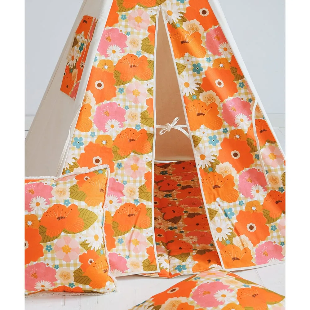 Picnic With Flowers Teepee And Mat Set - Beige, Orange & Green