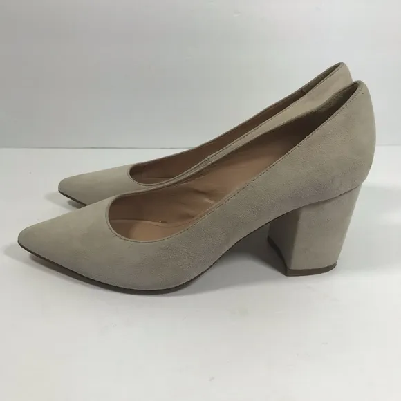 Pour La Victoire Val suede tan pump block heels 7