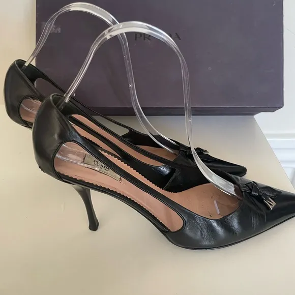 Prada Black Pointed Heels With Open Sides 38.5 Gorgeous.  Classic. Pointed toe.