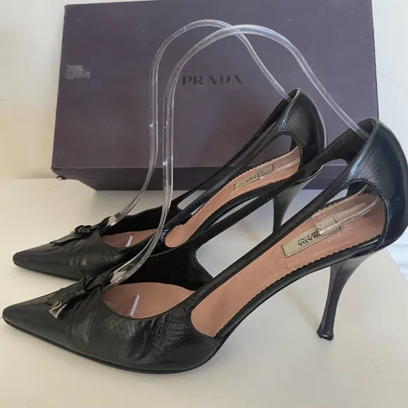 Prada Black Pointed Heels With Open Sides 38.5 Gorgeous.  Classic. Pointed toe.