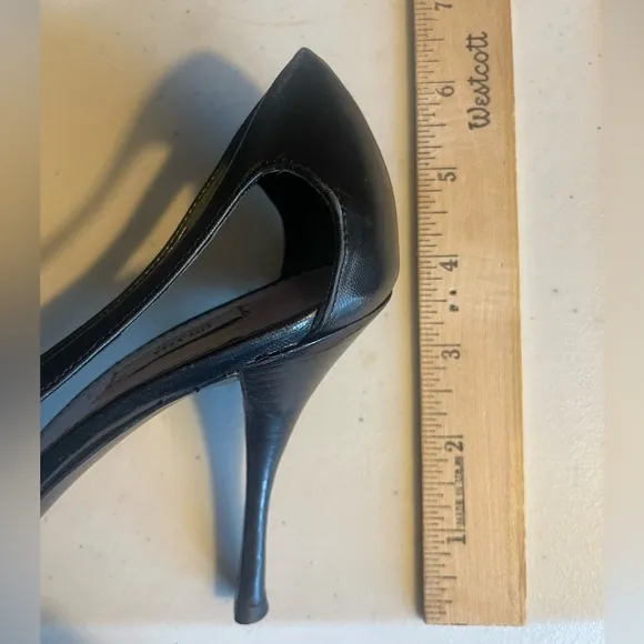 Prada Black Pointed Heels With Open Sides 38.5 Gorgeous.  Classic. Pointed toe.