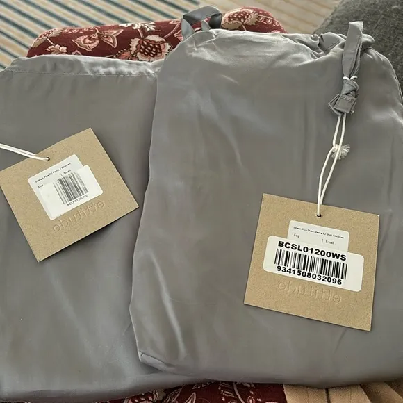 ⭐️Price Drop⭐️ 2PC ETTITUDE SATEEN PJ SET / Pants &amp; S/S Shirt S