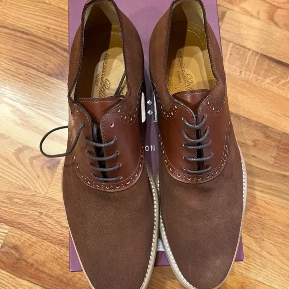 Profession Bottier Brown Suede Oxford Shoes with Sleek Silhouette
