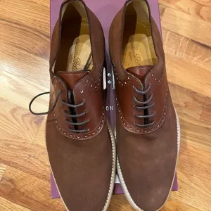 Profession Bottier Brown Suede Oxford Shoes with Sleek Silhouette