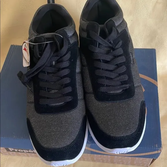 Propet Black and Gray Sneakers Lightweight Comfort