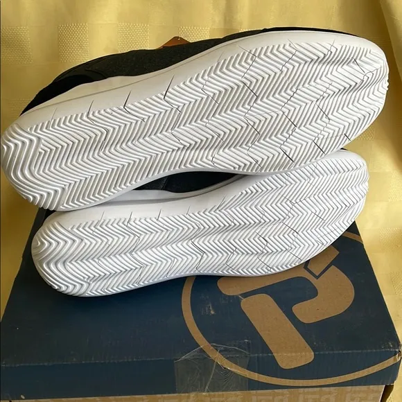 Propet Black and Gray Sneakers Lightweight Comfort