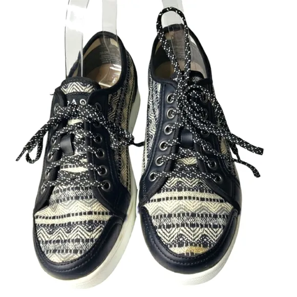 Racq Alegria Sneaq Sari Boho Tech Q-Chip Pedometer Canvas Walking Sneaker 38