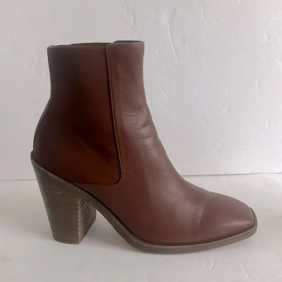 Rag and Bone Shoes Women’s Axel Chelsea Ankle Block Heel Boot Size 37.5 or 7.5US
