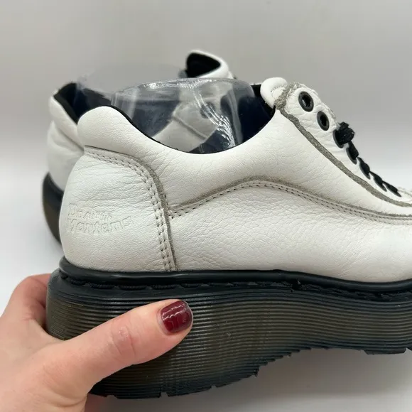 RARE Vintage Dr. Martens  Clunky White Leather 7 Eye Oxfords Made in England