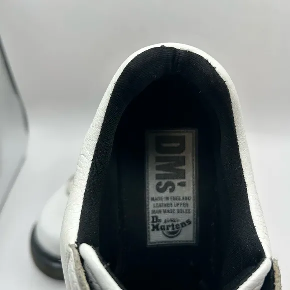 RARE Vintage Dr. Martens  Clunky White Leather 7 Eye Oxfords Made in England