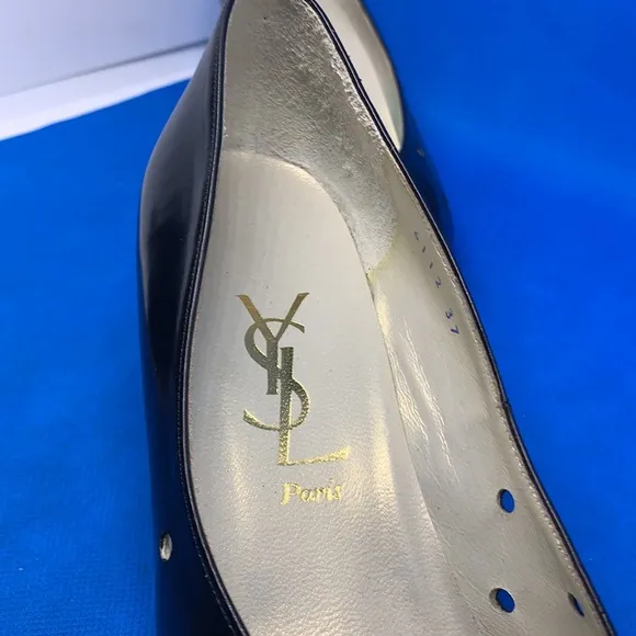 RARE Vintage Yves Saint Laurent heels sz EU 37 style # 6112