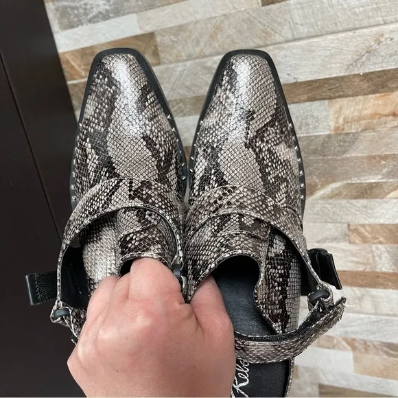 Rebels Slingback Mule Reptile Snake Print Gray Sz 7.5 NWT