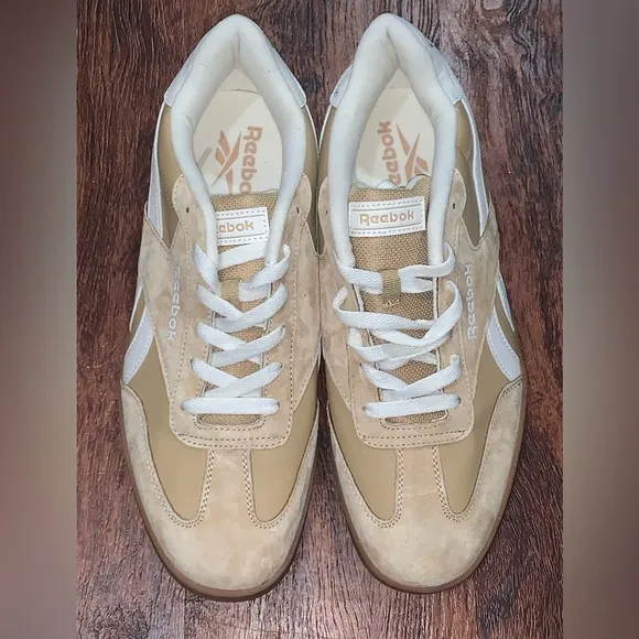Reebok size 10