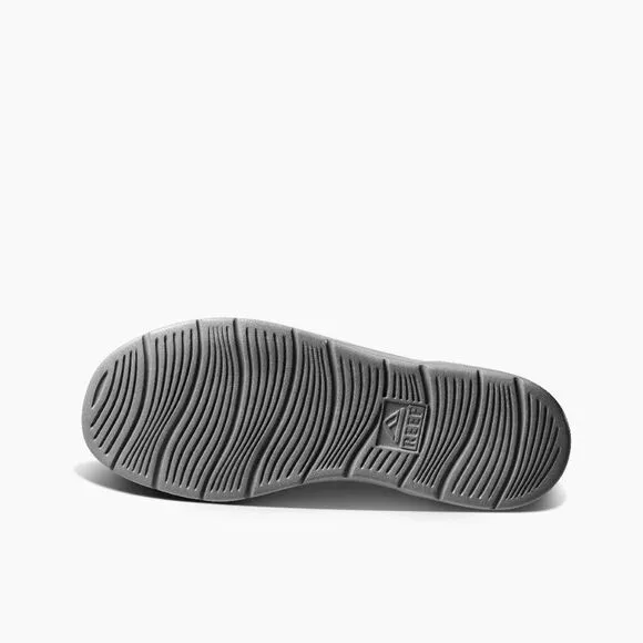 Reef Cushion Coast Size 8 in Light Grey NWT in Box
