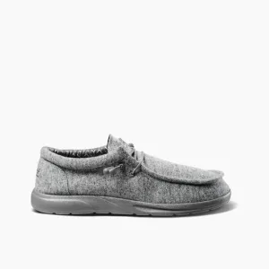 Reef Cushion Coast Size 8 in Light Grey NWT in Box