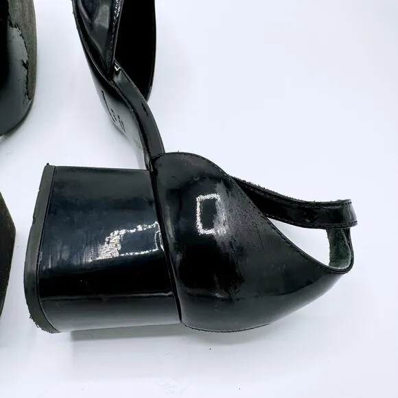 Reformation Mallori Closed Toe Heels