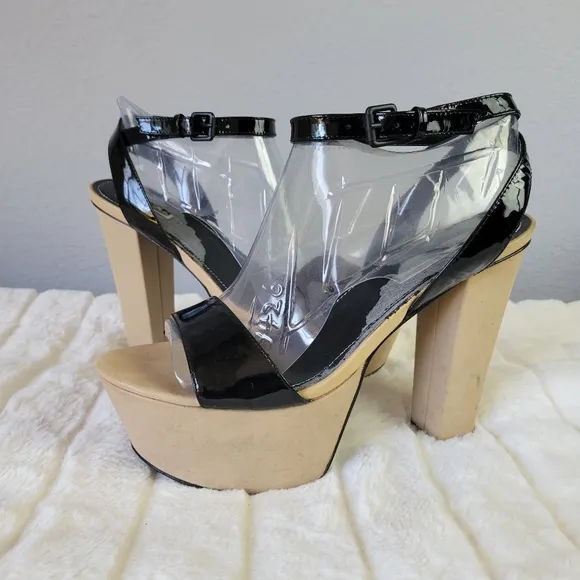 REPORT SIGNATURE // black patent leather upper platform ankle strap block heels