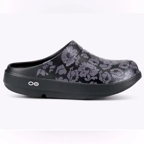 Retired Limited Edition OOFOS Oocloogs Midnight Tropics Clog Mule Unisex