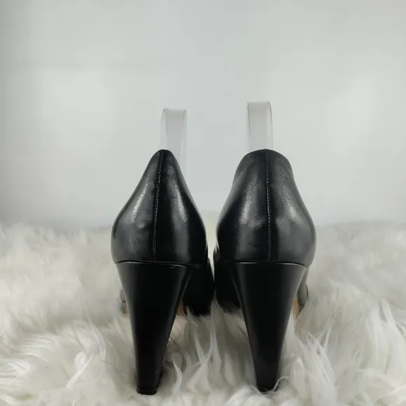 Richard Tyler Black Leather Chunky Block Heels