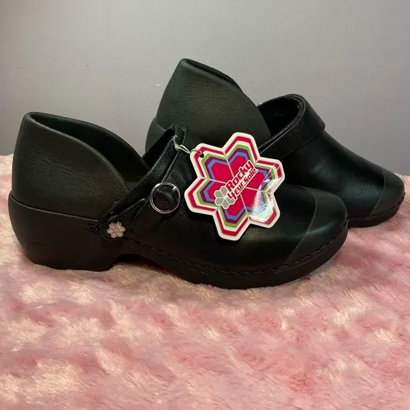 Rocky 4EurSole Convertible Nursing Clog