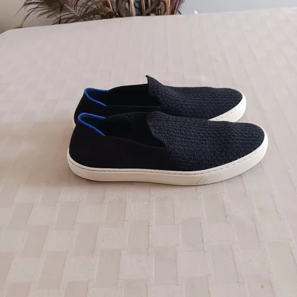 Rothy’s Retired Mesh Honeycomb Knit Slip On Sneakers
