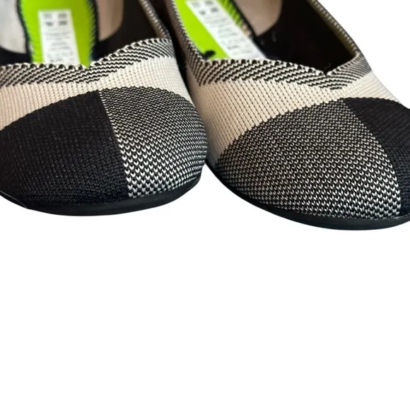 Rothy's The Flat Round Captoe Black and Cream Plaid Shoes, Women’s Size 8