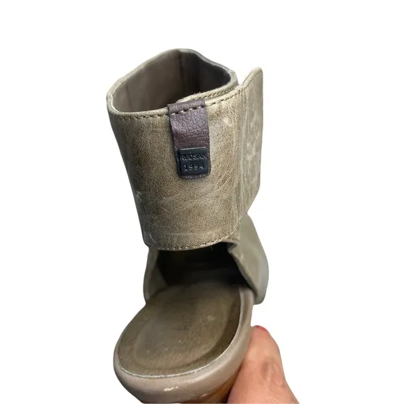 RUDSAK Women's Taupe Gray Leather Open-toe Ankle Block Heels Booties Size 38