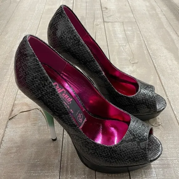 RuPaul by Iron Fist Sz 9 Snakeskin Peep-Toe Platform Heels Black Green NEW! $105