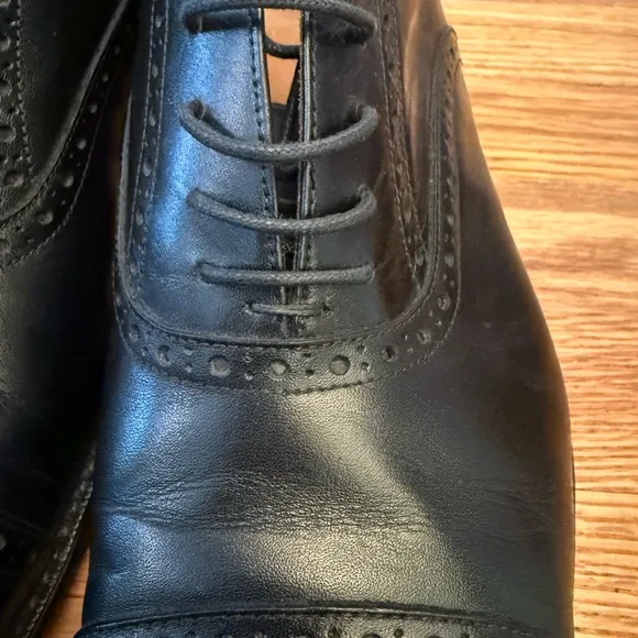 Saks Fifth Avenue / Vero Cuoio Black Leather Oxfords / Wood Sole Handmade
