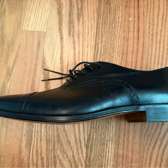 Saks Fifth Avenue / Vero Cuoio Black Leather Oxfords / Wood Sole Handmade