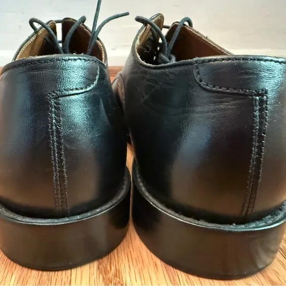 Saks Fifth Avenue / Vero Cuoio Black Leather Oxfords / Wood Sole Handmade