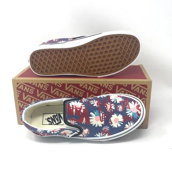 🌸Sale🌸 VANS Classic Womens Slip-On Low Top Crew Floral Blue Canvas VN0A4BV31JA