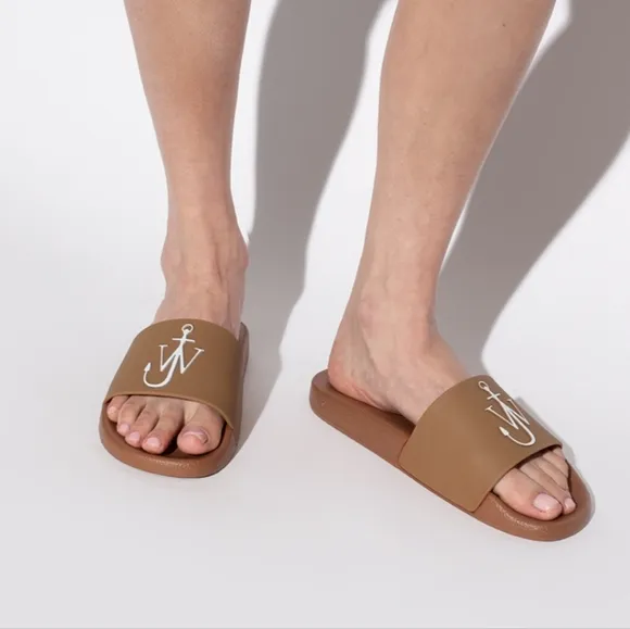 Sale: Women's JW Anderson Slides - EU 39 = US 8.5