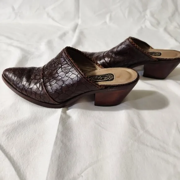Salpy Women's Brown Size 6.5 USA Handmade Leather Pointed Toe Mules Clogs Casual