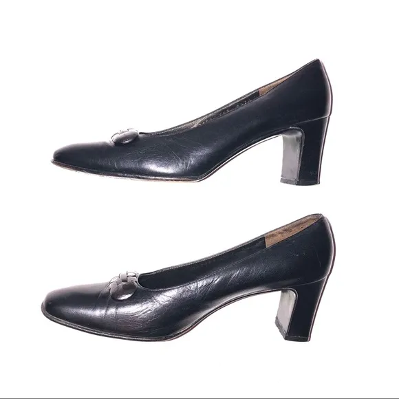 SALVATORE FERRAGAMO LEATHER HEELS