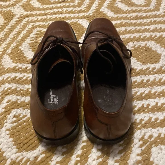 Salvatore Ferragamo leather oxfords