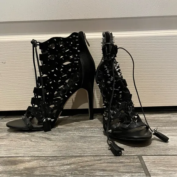 Sam Edelman Black Spike Lace Up Cut-Out Heels Size 10