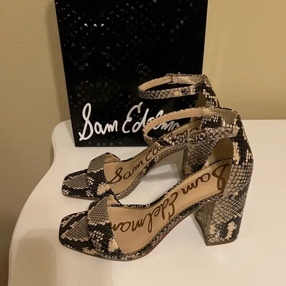 SAM EDELMAN Daniella Block Heel in Desert Multi Snake size 7