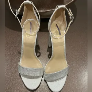 Sam Edelman Daniella Block Silver Heels Size 10 New