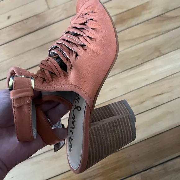Sam Edelman Holly Heels Interwoven Straps Open Toe 3&quot; Stacked Heel in coral