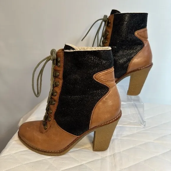 Sam Edelman Tara Womens Sz 8 Lace Up Leather High Block Heel Boots Fleece Lined
